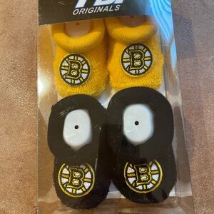 Boston Bruins infant booty socks.